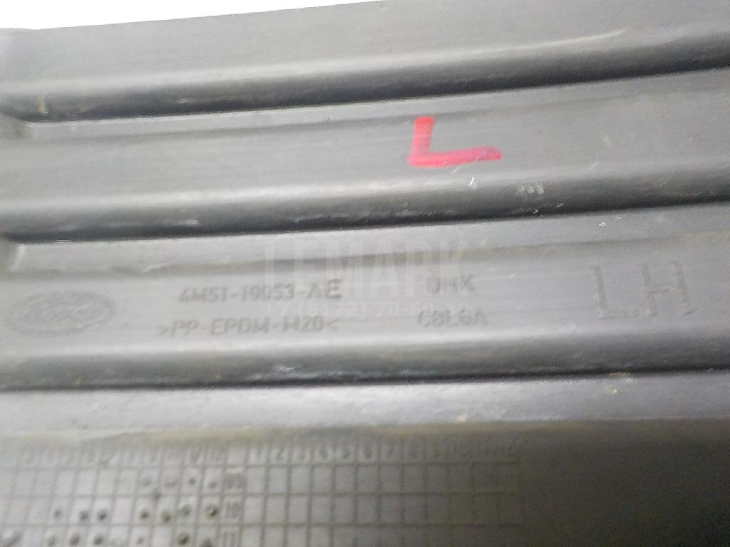 Решетка в бампер левая