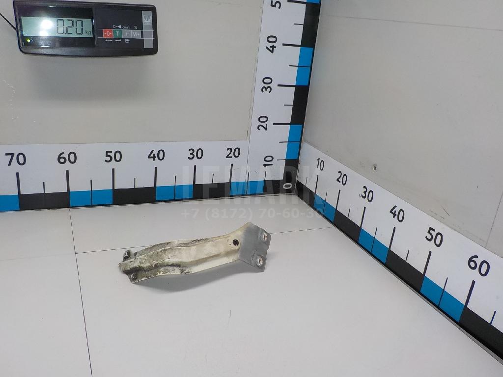 Кронштейн крепления крыла 1T0821136C VAG