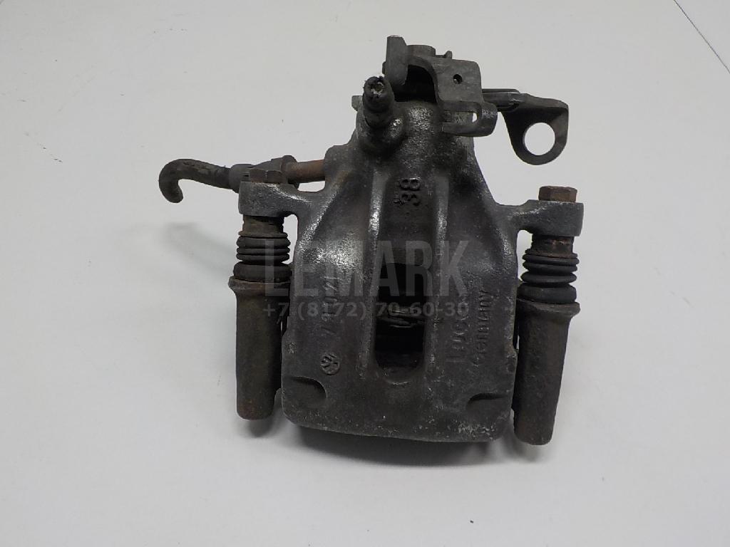 Суппорт тормозной задний левый 7D0615423B VAG