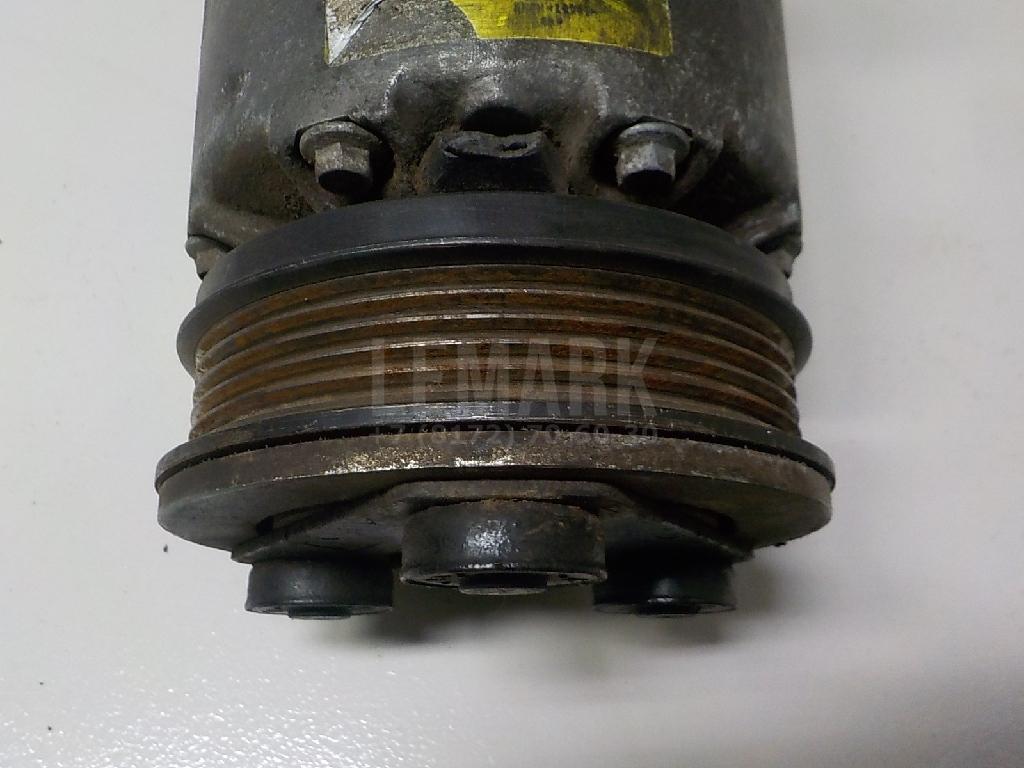 Компрессор кондиционера для  Ford Fiesta 2001-2008