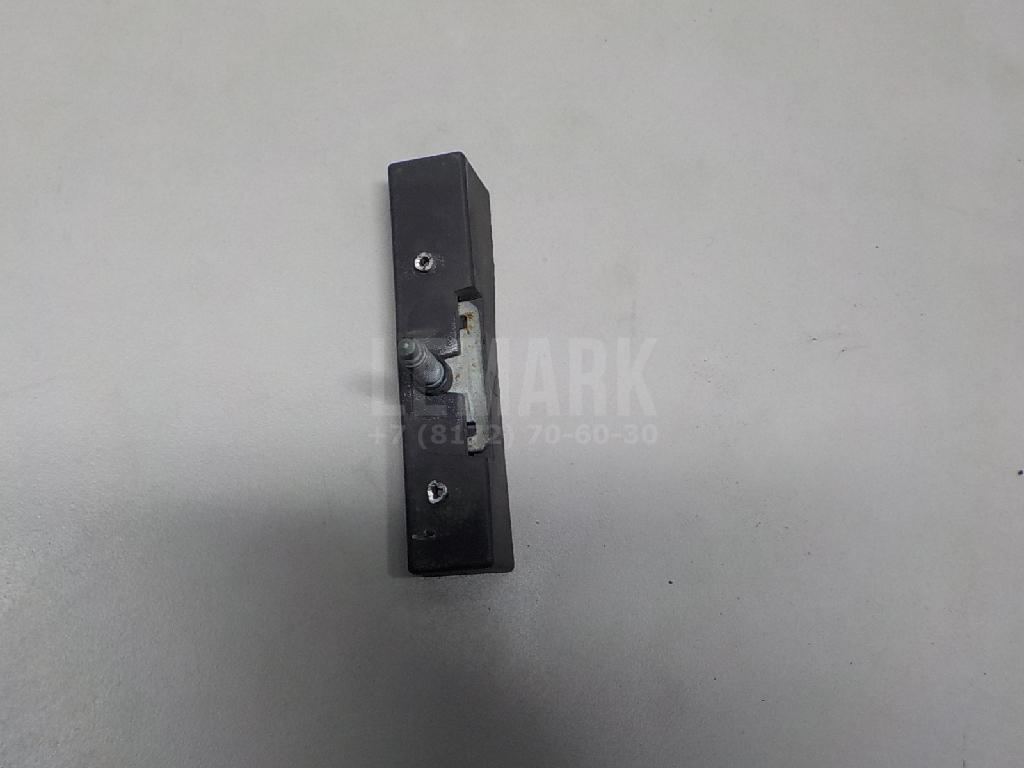 Кронштейн заднего бампера правый для  BMW 4-serie F32/F33/F82 2012-2020