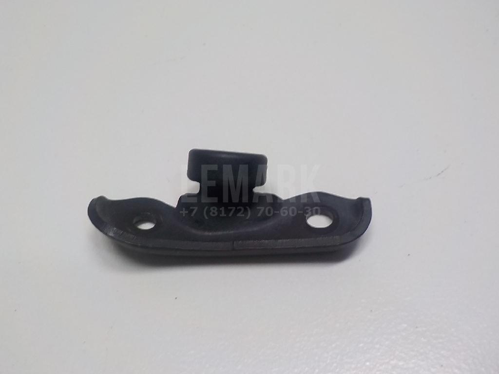 Отбойник крышки багажника для  Audi V8 1988-1994