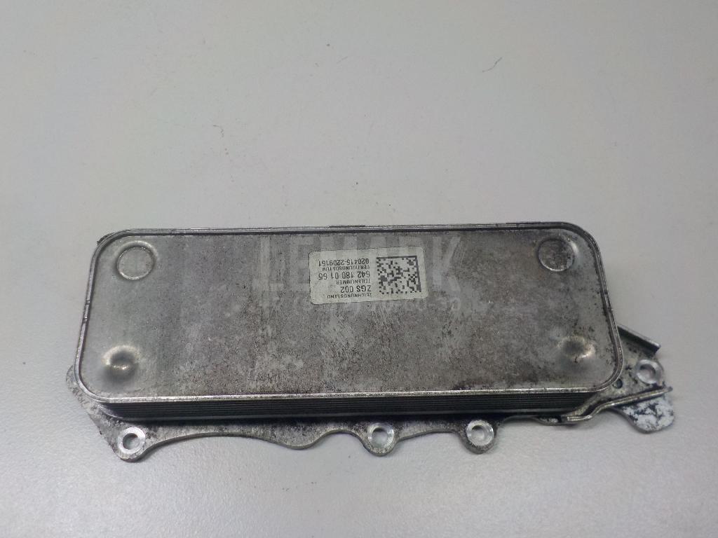 Радиатор масляный 6421800165 Mercedes Benz
