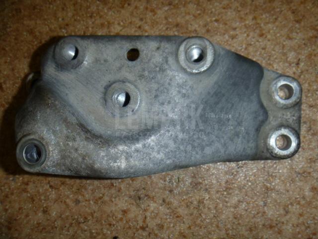 Кронштейн КПП левый 3C0199117J VAG