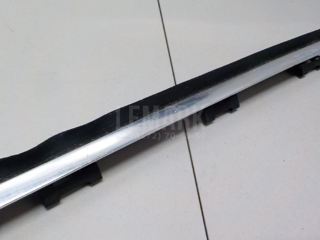 Накладка стекла заднего правого для  BMW 1-serie E82/E88 2007-2013