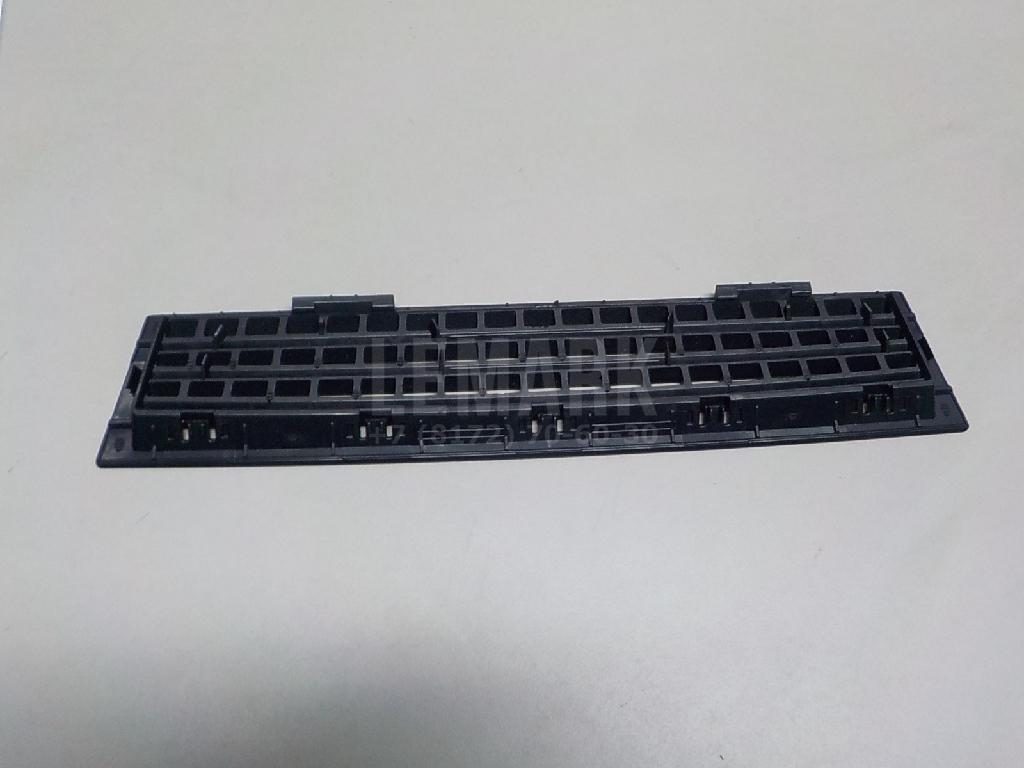 Дефлектор воздушный для  BMW 2-serie F22/F23/F87 2013-2020