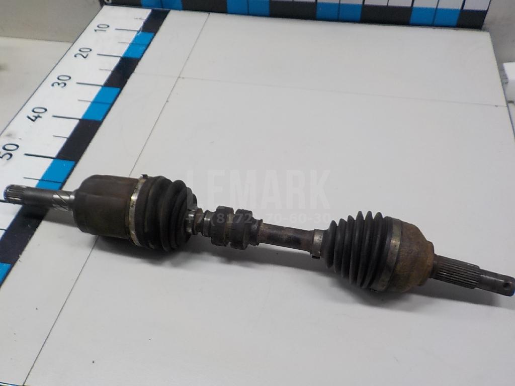 Полуось передняя левая 39101JG04C Nissan