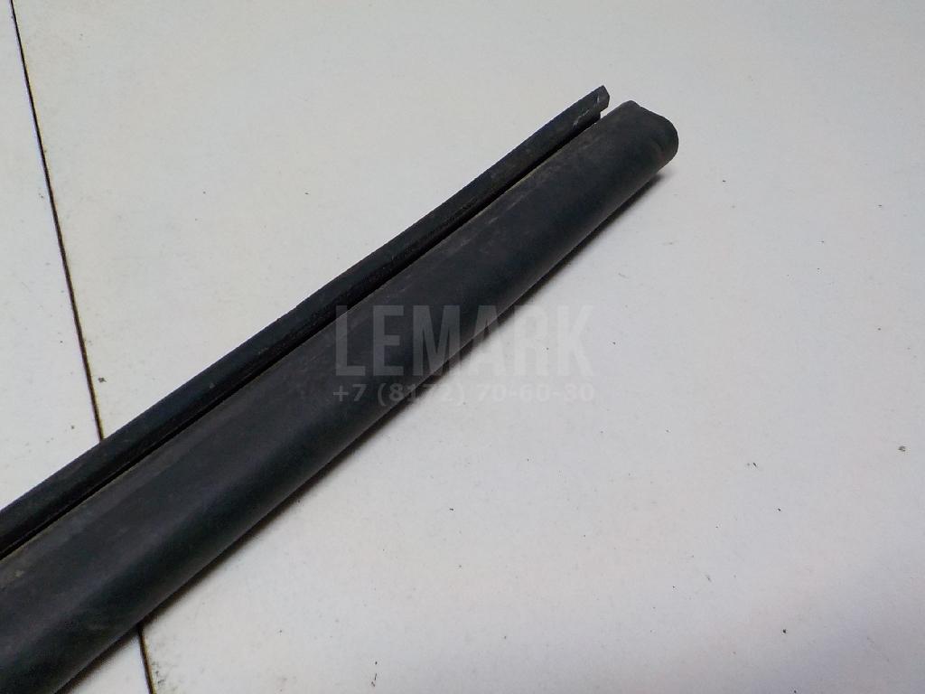Уплотнитель капота для  Audi A6 [C6,4F] 2004-2011