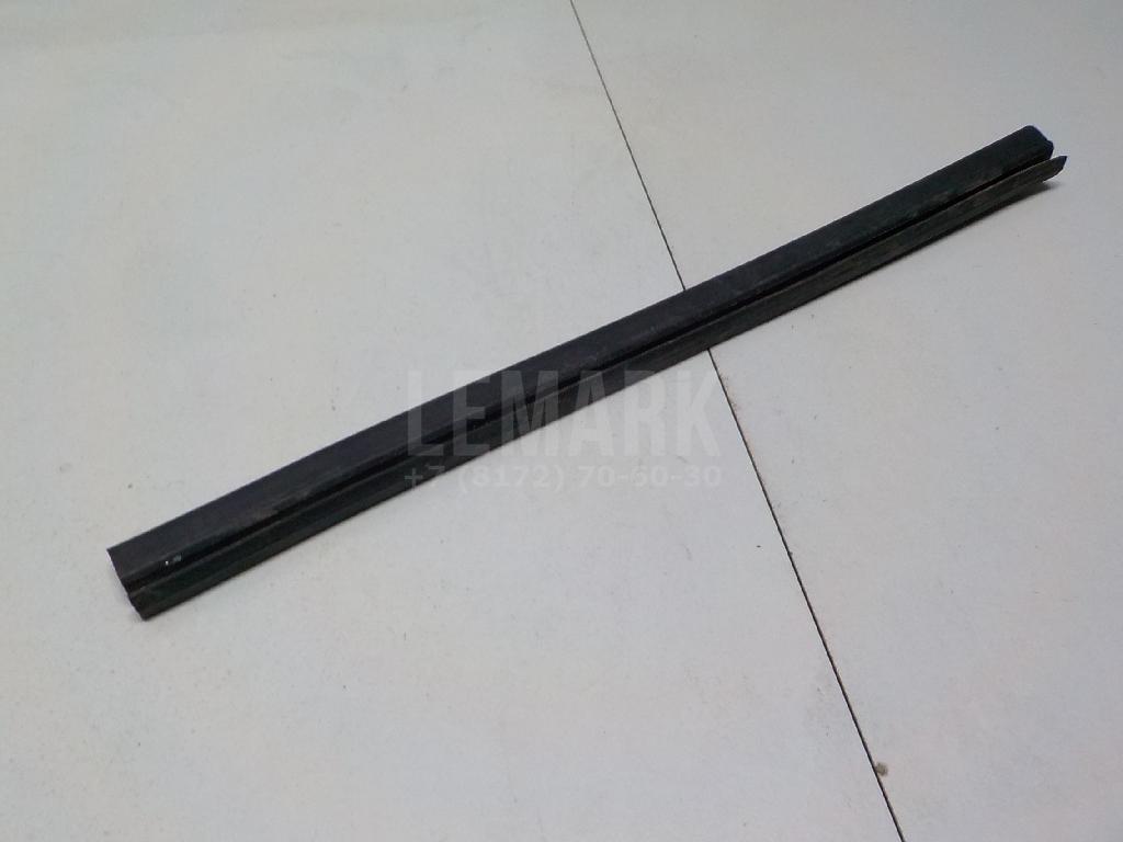 Уплотнитель капота для  Audi A6 [C6,4F] 2004-2011
