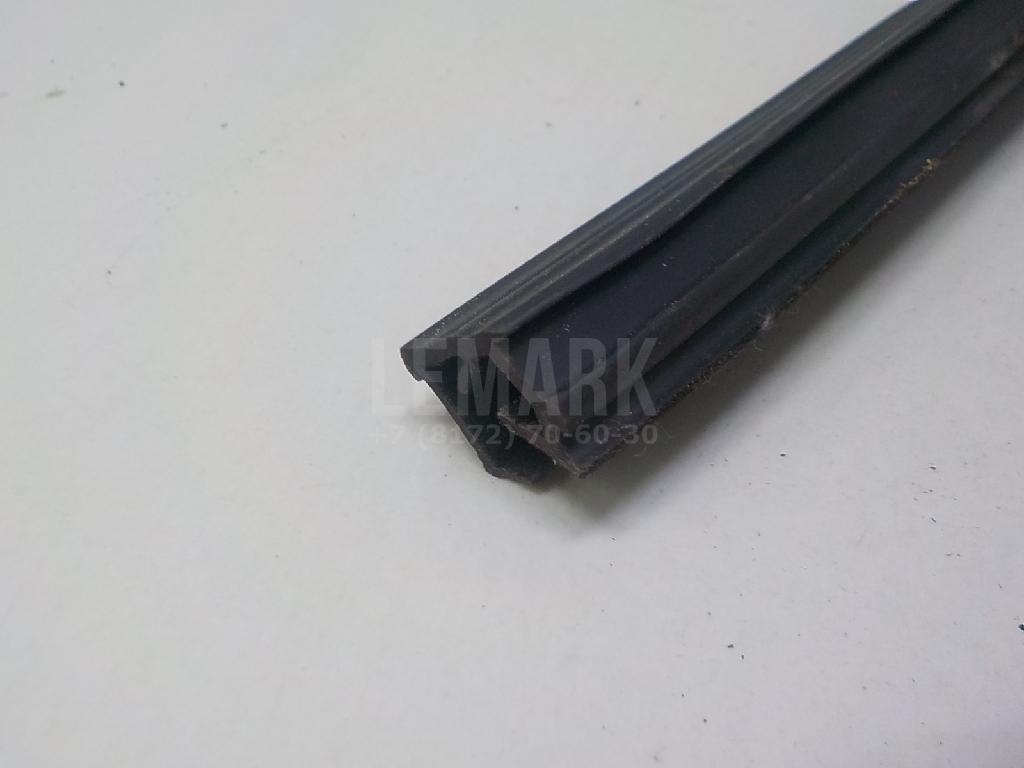 Уплотнитель стекла двери для  BMW i3 (I01) 2013-2022