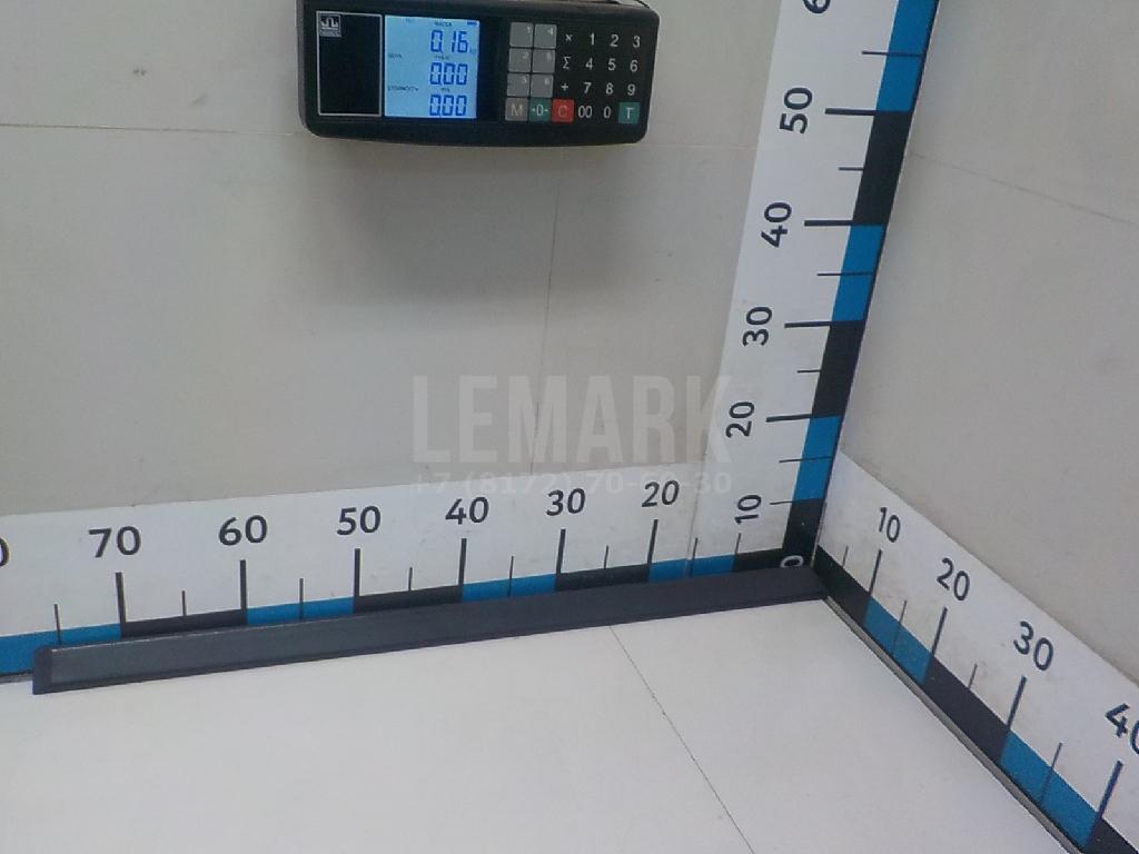 Молдинг задней правой двери