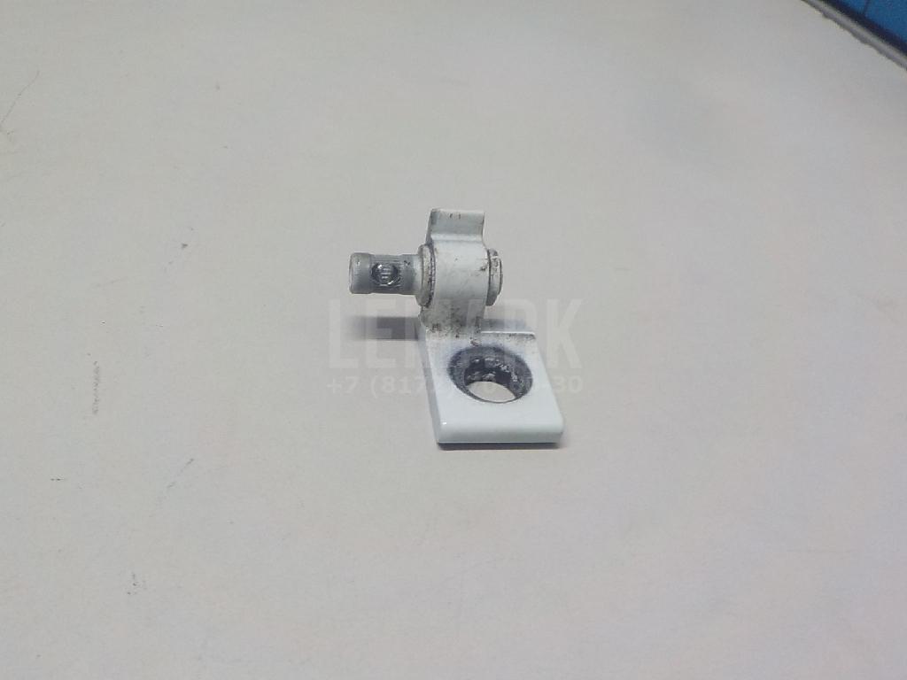 Петля двери для  BMW X5 E53 2000-2007