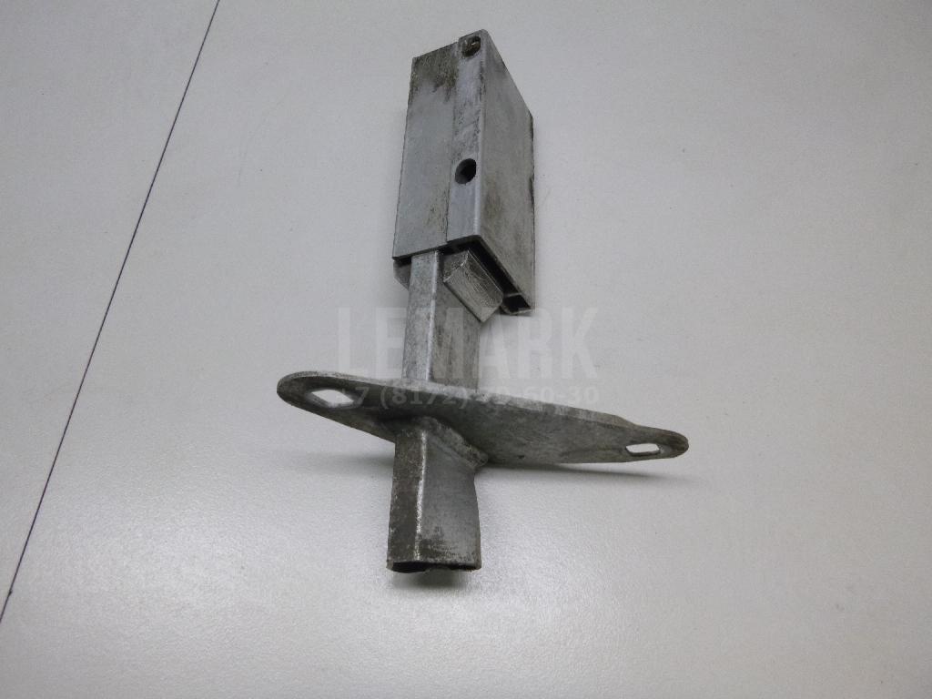 Кронштейн усилителя заднего бампера правый для  Audi A4 [B6] 2000-2004