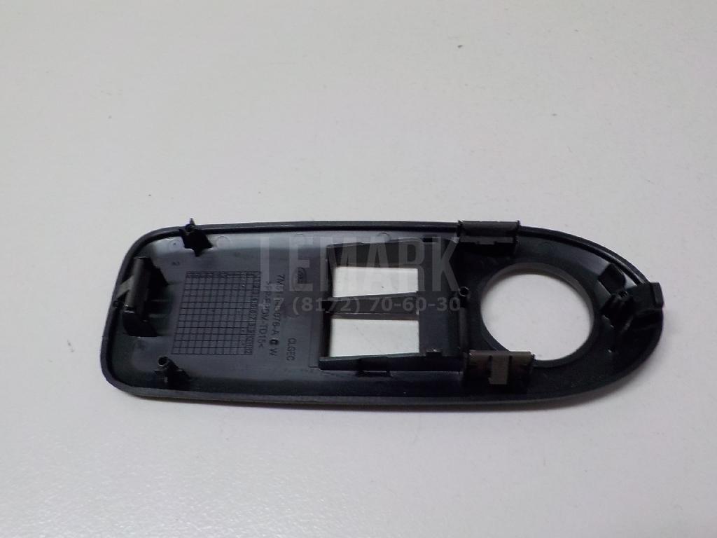 Накладка блока управления стеклоподъемниками для  Fiat Albea 2002-2012
