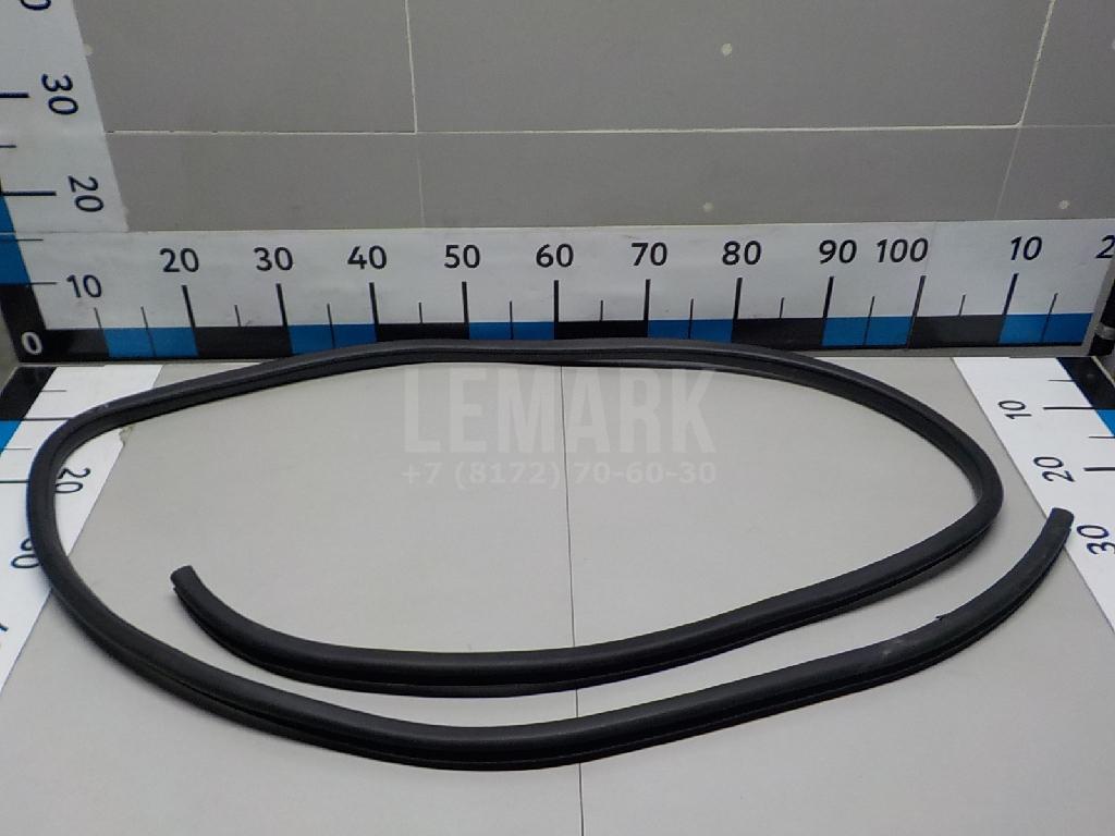 Уплотнитель (внутри) 76921JG000 Nissan