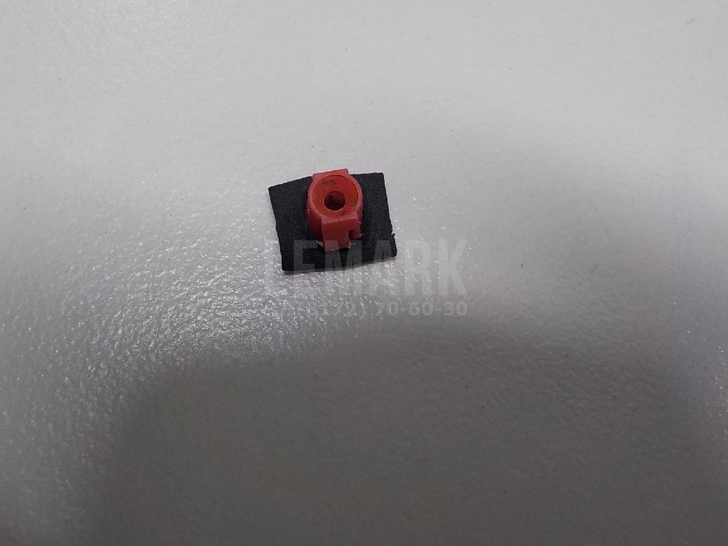 Крепеж (клоп) 877562J000 Hyundai-Kia