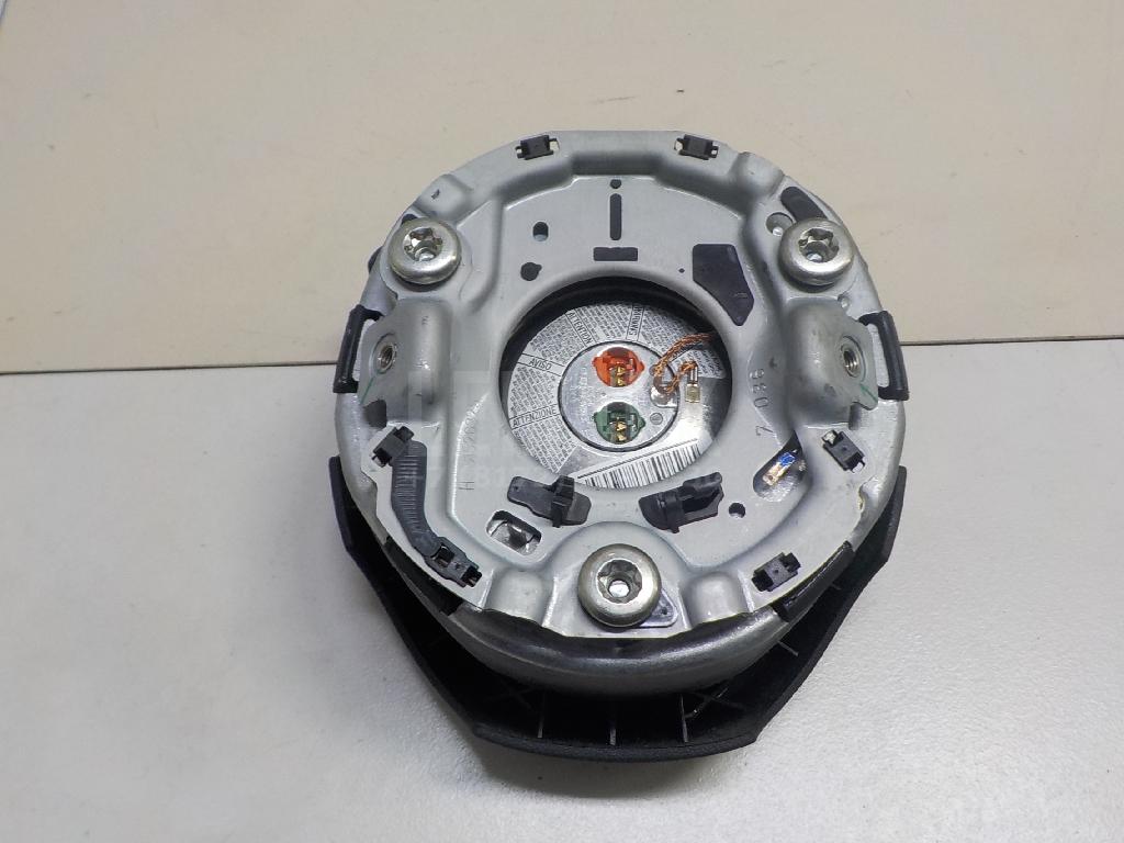 Подушка безопасности в рулевое колесо для  BMW X3 E83 2004-2010