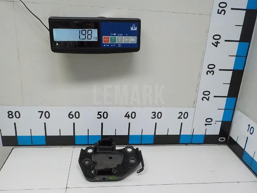 Опора КПП левая 1237236070 Toyota