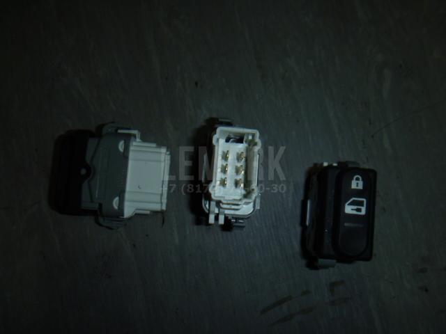 Кнопка центрального замка 25210JD00A Nissan