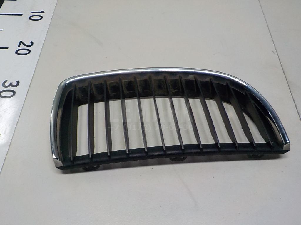 Решетка радиатора правая для  BMW 1-serie F20/F21 2011-2019