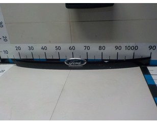 Накладка двери багажника для Ford Focus II 2008-2011 б/у состояние удовлетворительное