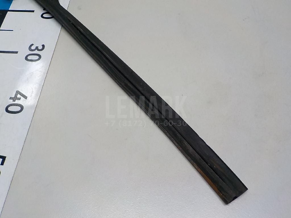 Направляющая стекла двери для  BMW X5 E53 2000-2007
