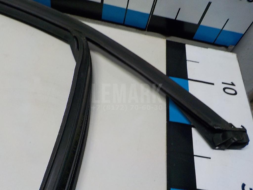 Направляющая стекла двери для  BMW X5 E53 2000-2007