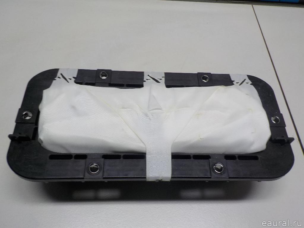 Подушка безопасности пассажирская (в торпедо)
