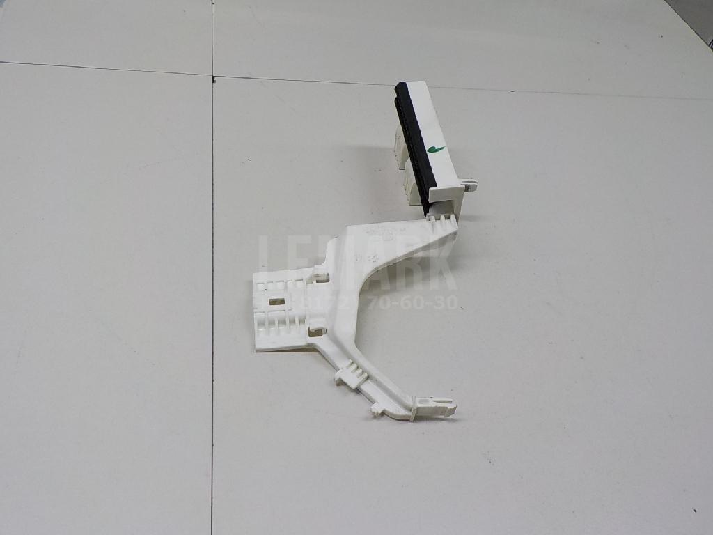 Кронштейн (сопут. товар) 82494D7000 Hyundai-Kia