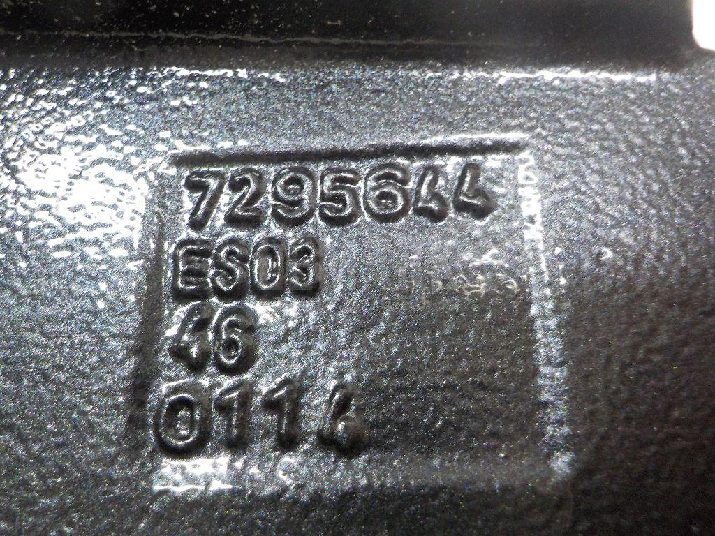 Петля двери багажника для  BMW X3 E83 2004-2010