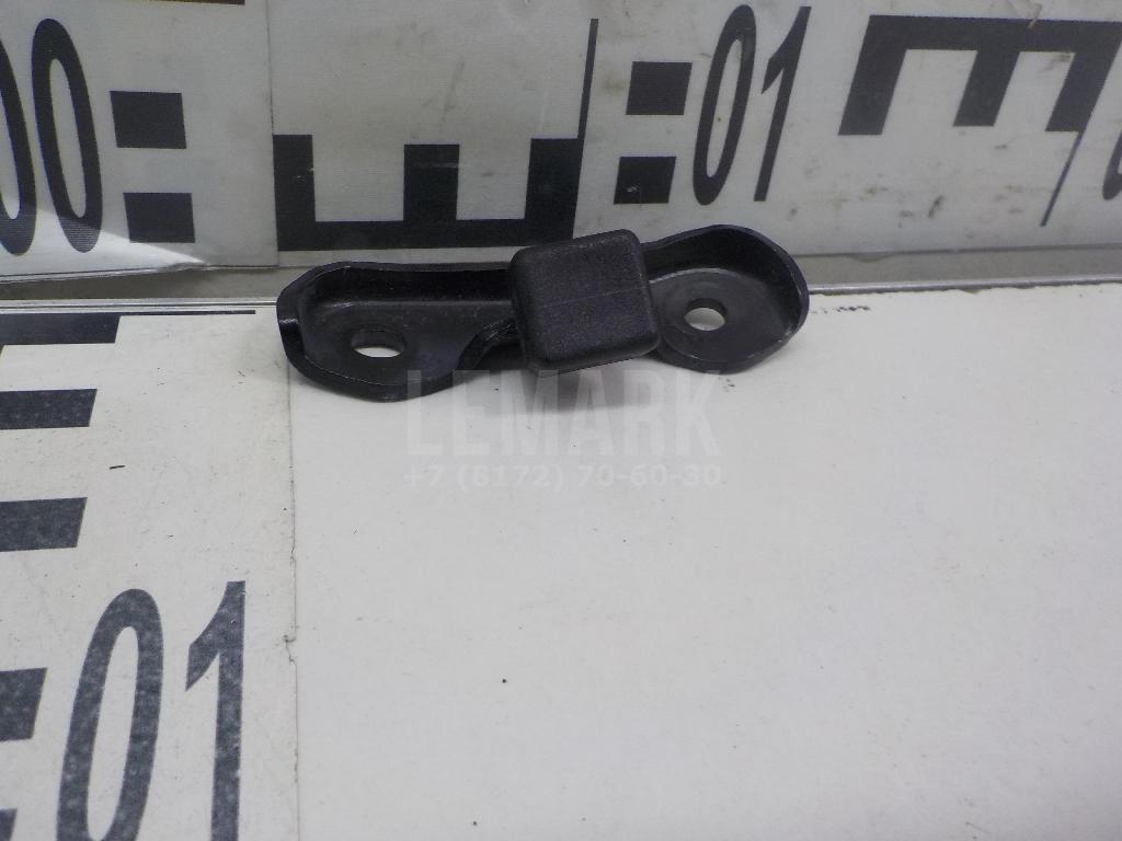 Отбойник крышки багажника для  Audi 80/90 [B3] 1986-1991