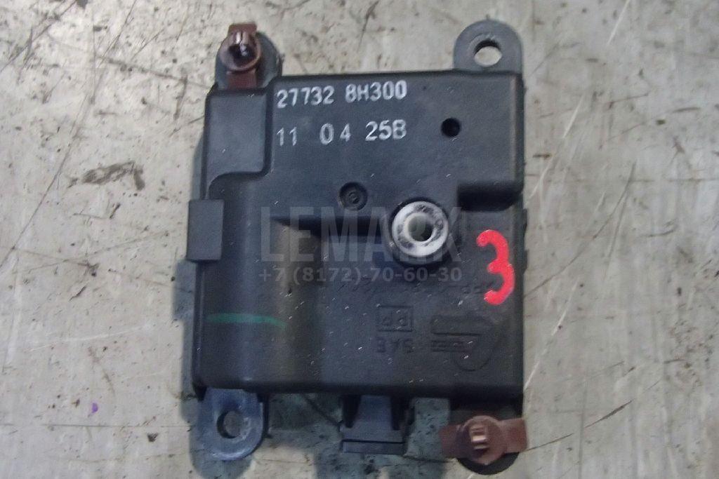 Моторчик заслонки отопителя 277328H300 Nissan