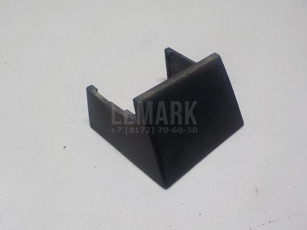 Накладка крепл. рейлинга средняя правая 2K586014803C VAG