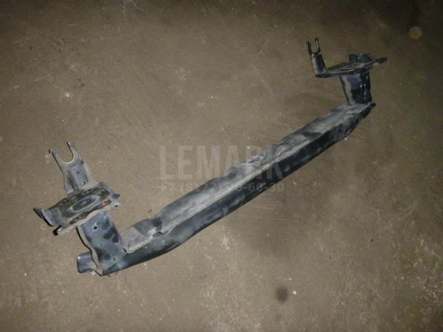 Усилитель переднего бампера 7L0807109E VAG