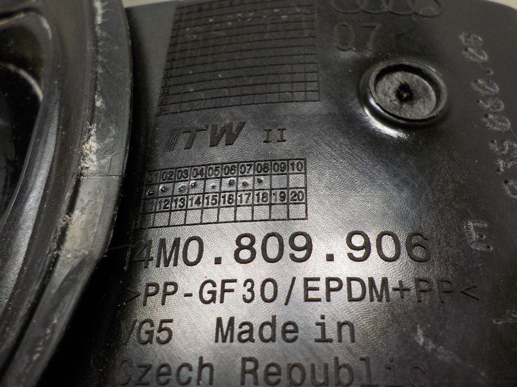 Ниша лючка бензобака для  BMW 3-serie F30/F31/F80 2011-2020