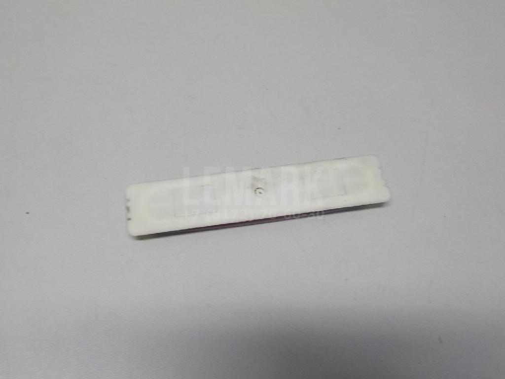 Крышка 8282347040 Toyota