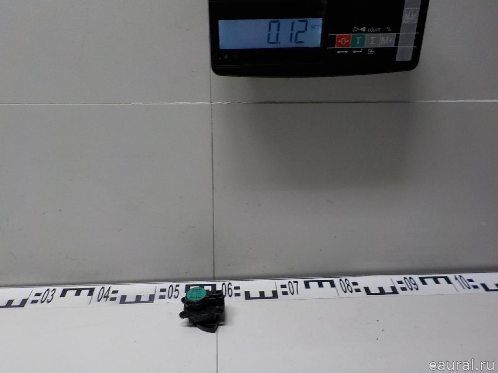 Моторчик заслонки отопителя