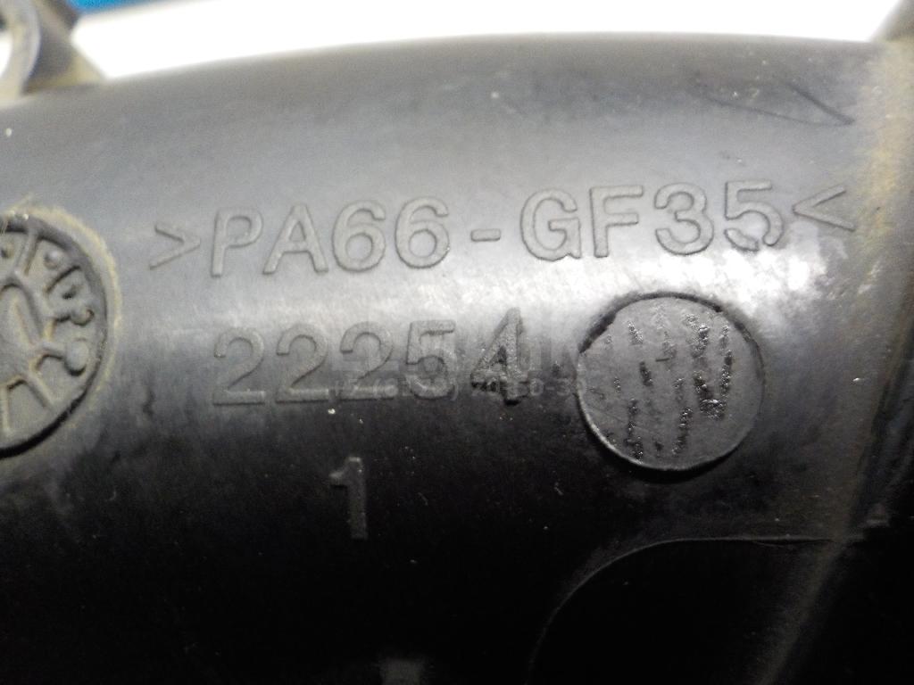 Патрубок воздушного фильтра для  Ford Fiesta 2001-2008