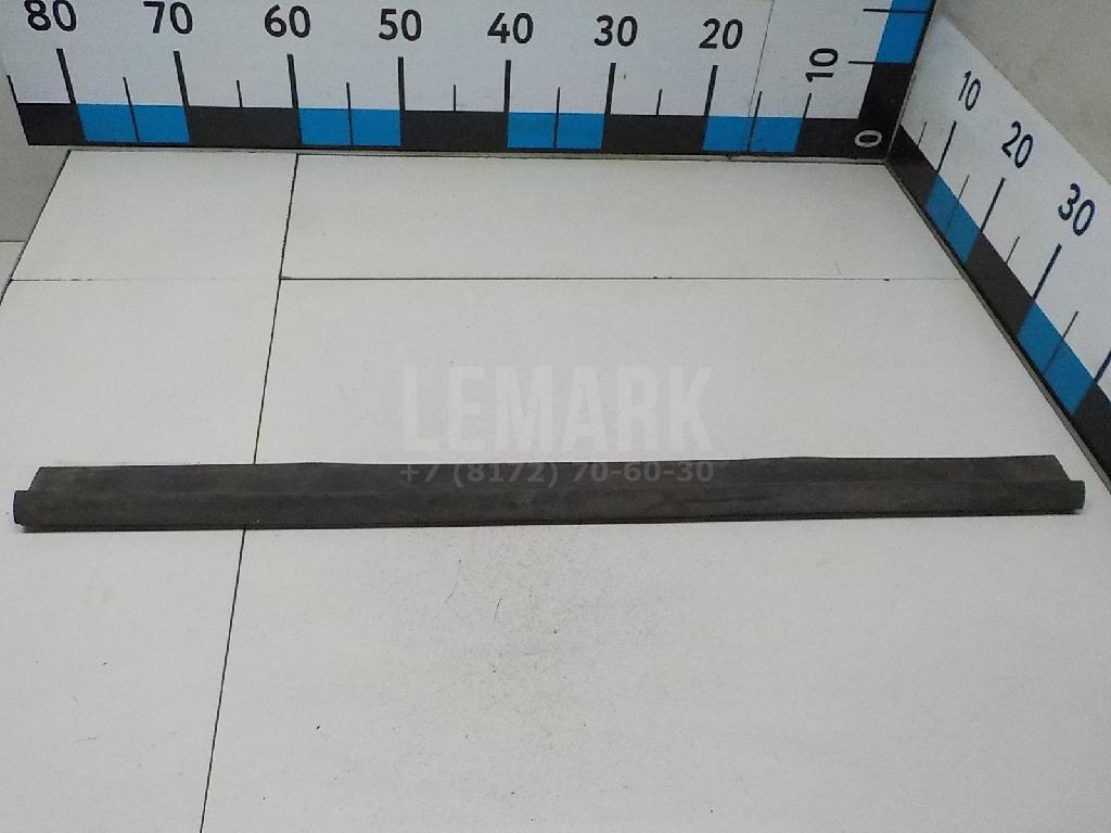 Уплотнитель (наружный) для  BMW 7-serie E65/E66 2001-2008
