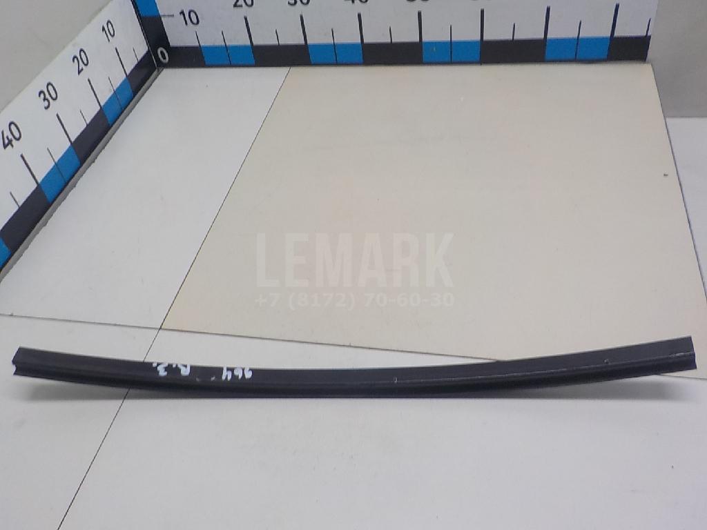 Направляющая стекла двери для  BMW X5 E53 2000-2007