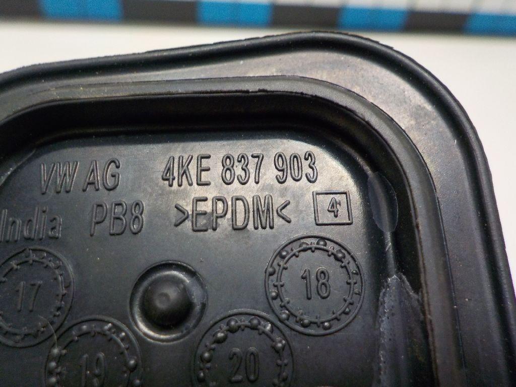 Заглушка для  BMW 7-serie G11/G12 2015-2022