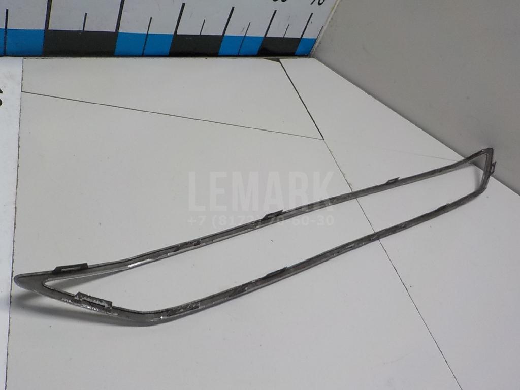 Накладка на решетку радиатора для  Ford Escape EUR 2007-2009