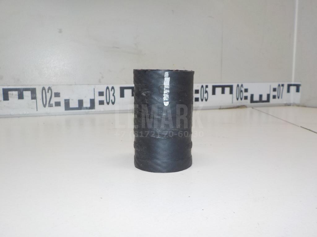 Патрубок радиатора 1657153020 Toyota