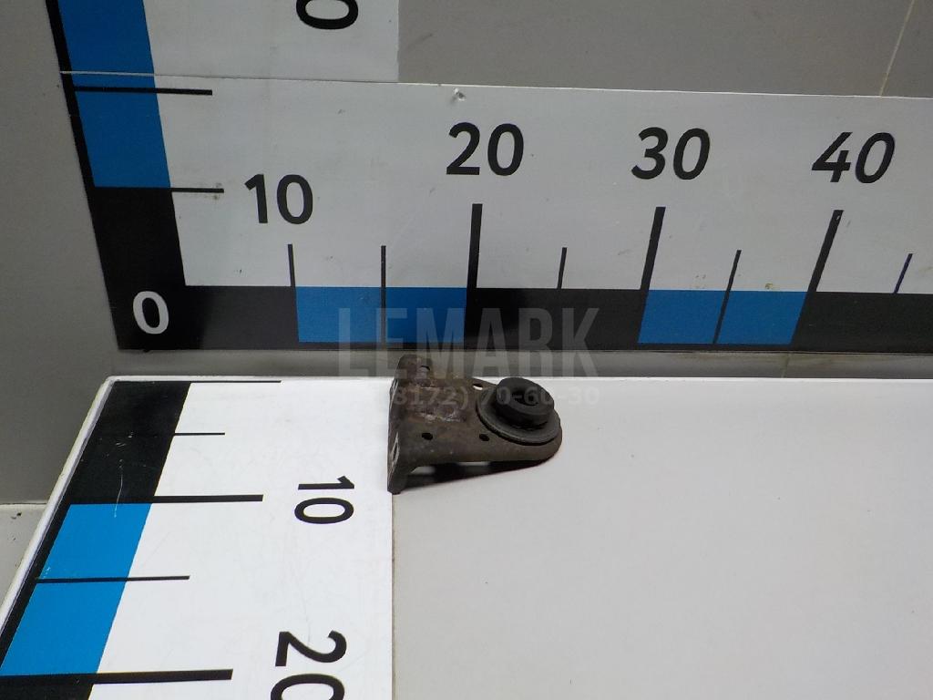 Кронштейн радиатора 253322W000 Hyundai-Kia