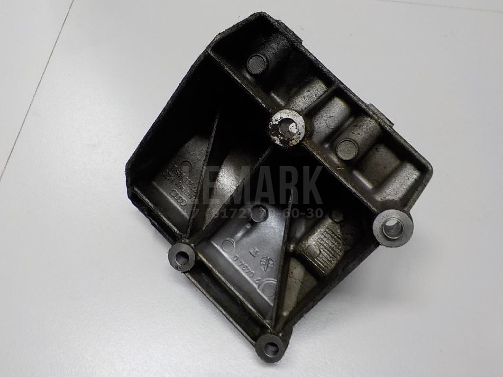 Кронштейн кондиционера для  Audi A4 [B7] 2005-2007