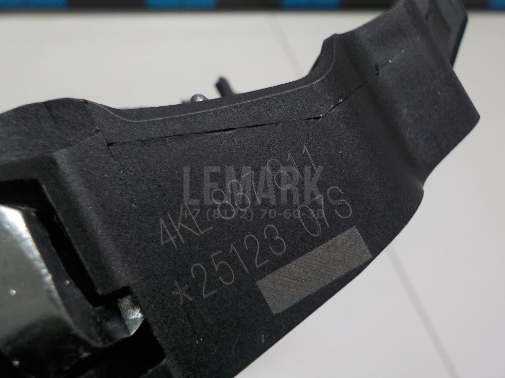 Кронштейн ручки для  Audi Q3 (8U) 2012-2018