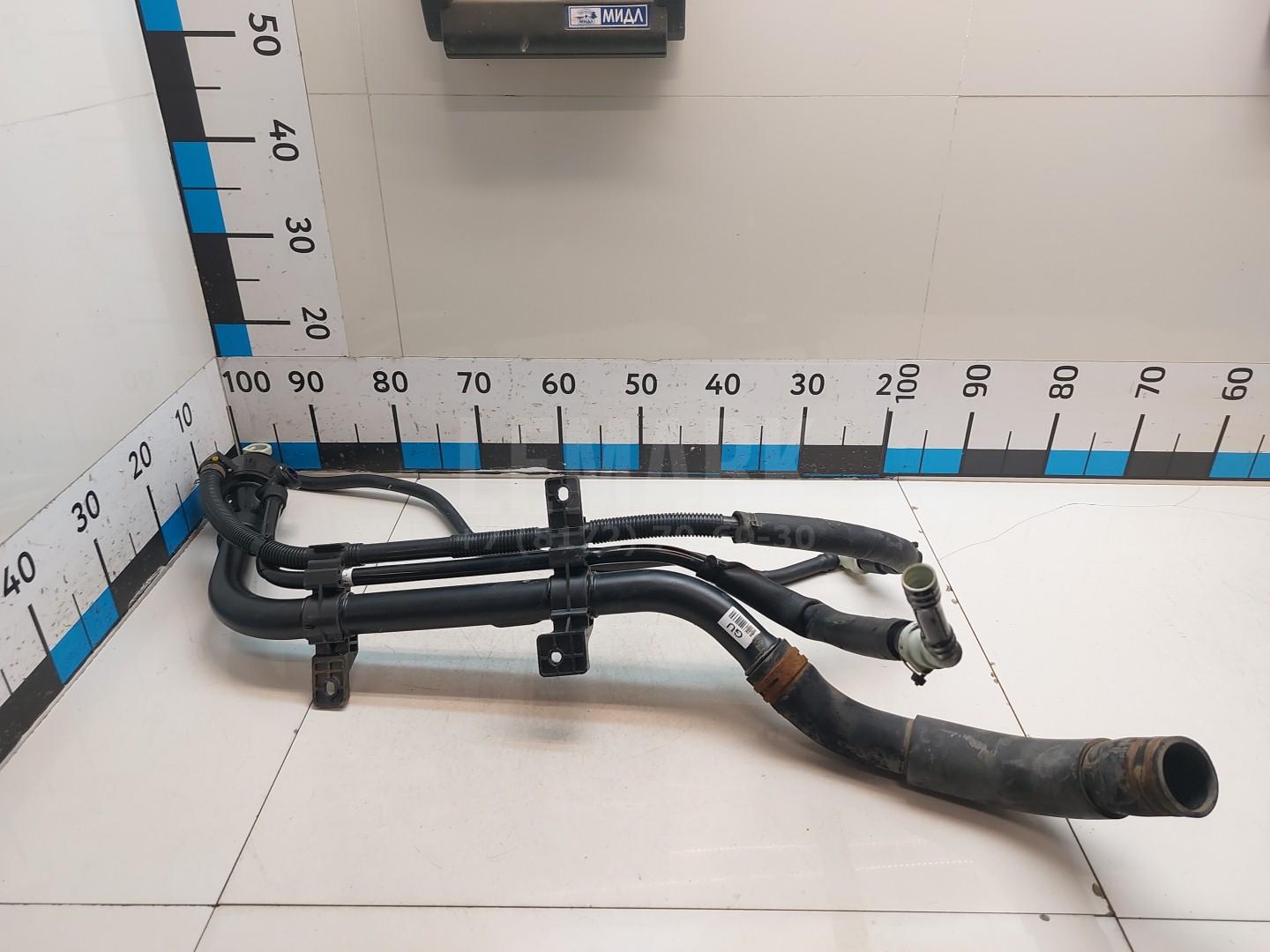 Горловина топливного бака 310302P050 Hyundai-Kia