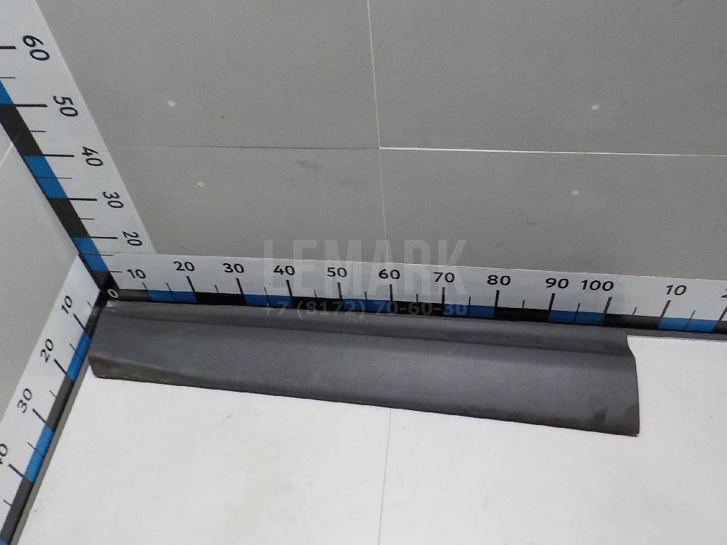 Накладка двери передней левой 877212W000CA Hyundai-Kia