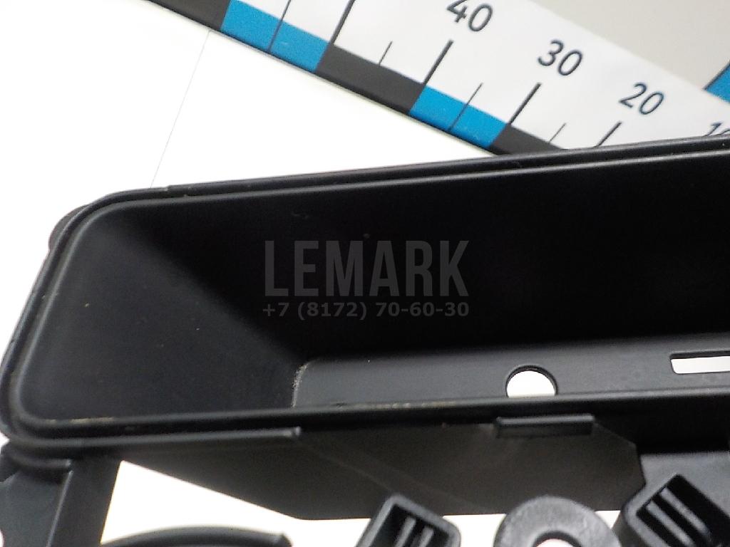 Подстаканник для  BMW X5 E53 2000-2007