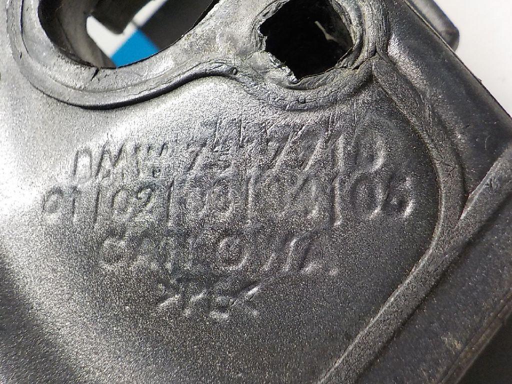 Уплотнитель (наружный) для  BMW X1 U11 2022
